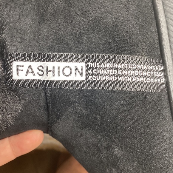 NWOB Black Faux Fur Suede Winter Booties • Size 7 • Cozy Slip-On Warm Boots - Picture 3 of 6